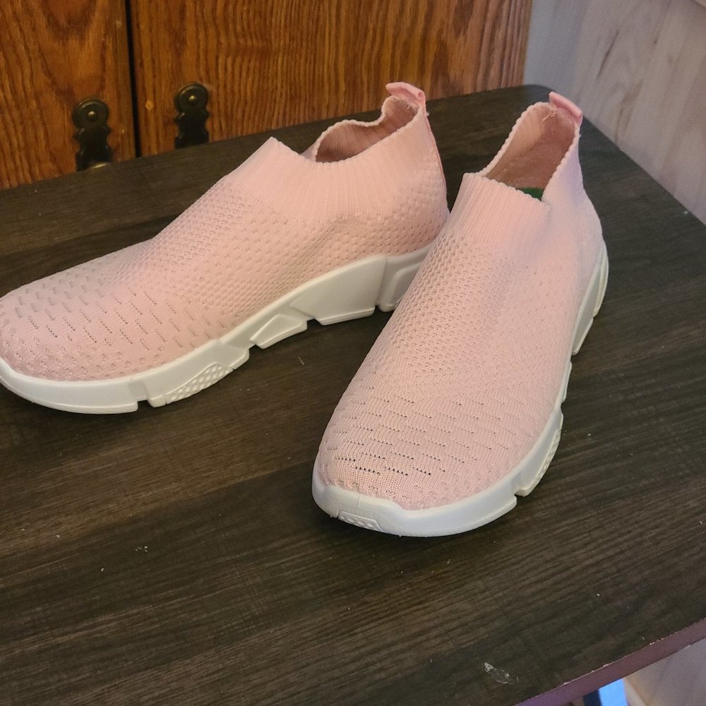 Drra pink slip ons